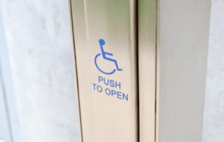 accesibilidad puertas